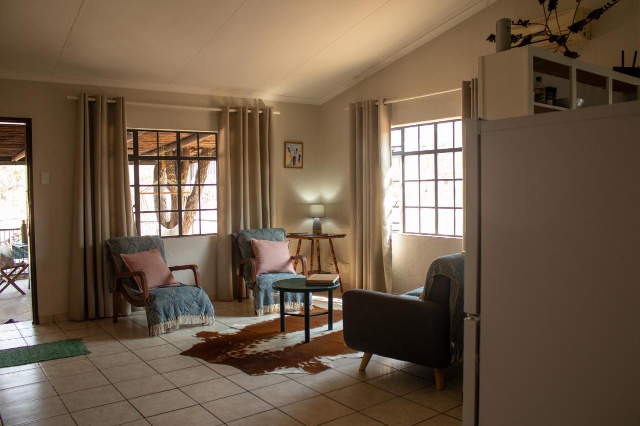 Hello Kruger Hideaway Cottage Marloth Park Esterno foto
