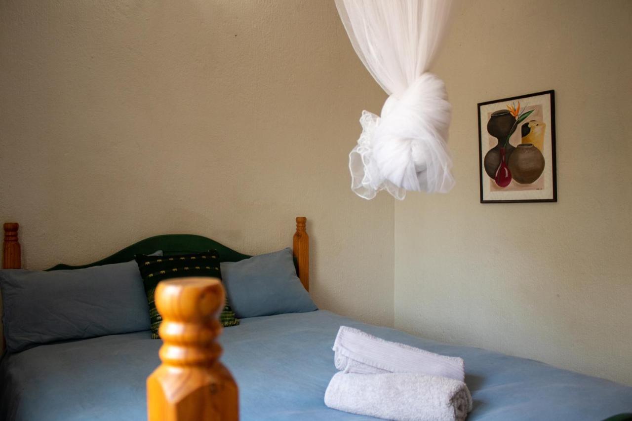 Hello Kruger Hideaway Cottage Marloth Park Esterno foto